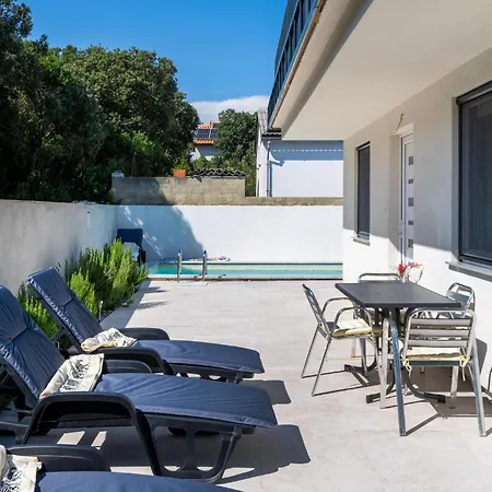 別荘 3 Bedroom In *